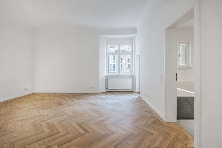 Schlafzimmer mit Bad en suite