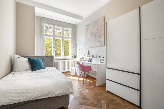 Kinder-/Arbeits-/Gästezimmer