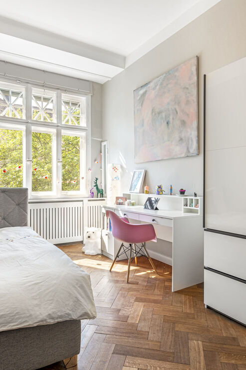 Kinder-/Arbeits-/Gästezimmer