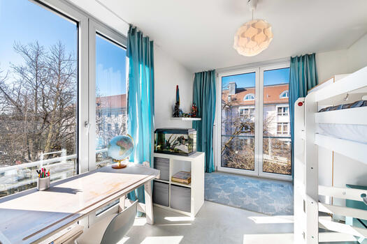 Beautiful corner room