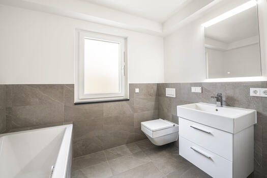Bathroom with shower and tub