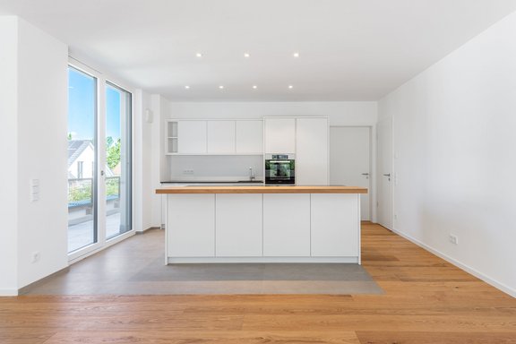 Edle Schreinereinbauküche