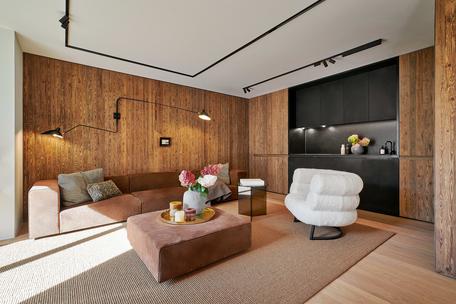 Edles Flair und Wallberg-Blick: 2022 luxuriös gestaltete 2-Zimmer Design-Wohnung mit Südbalkon