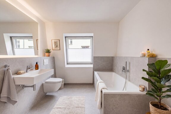 Bright, Sunlit Bathroom (Rendering)