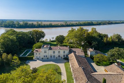An den Ufern der Dordogne