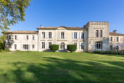 Gartenansicht des Haupthauses