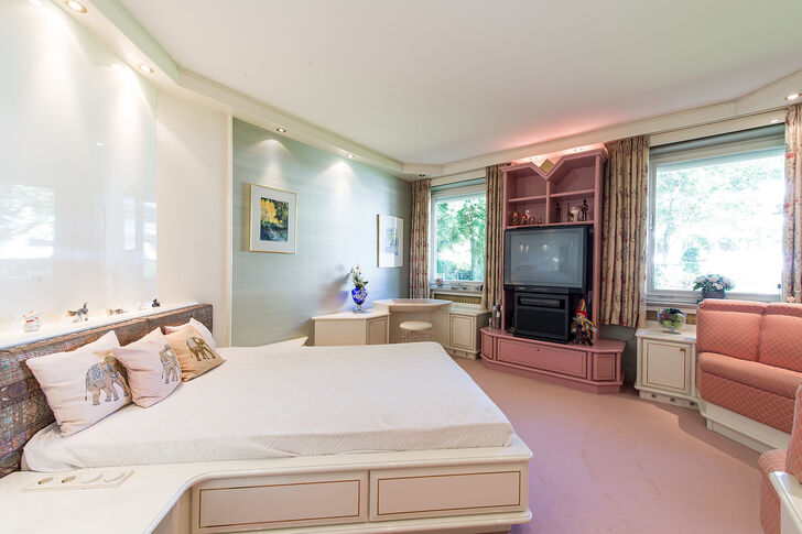 Schlafzimmer im EG