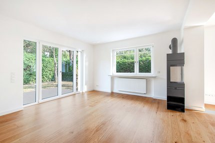 Wohnbereich mit Kamin