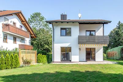 Einfamilienhaus mit schönem Südwest-Garten in ruhiger, grüner Lage