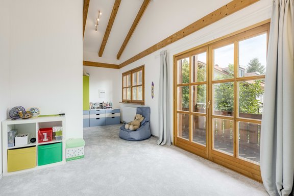 Sonniges Kinderzimmer