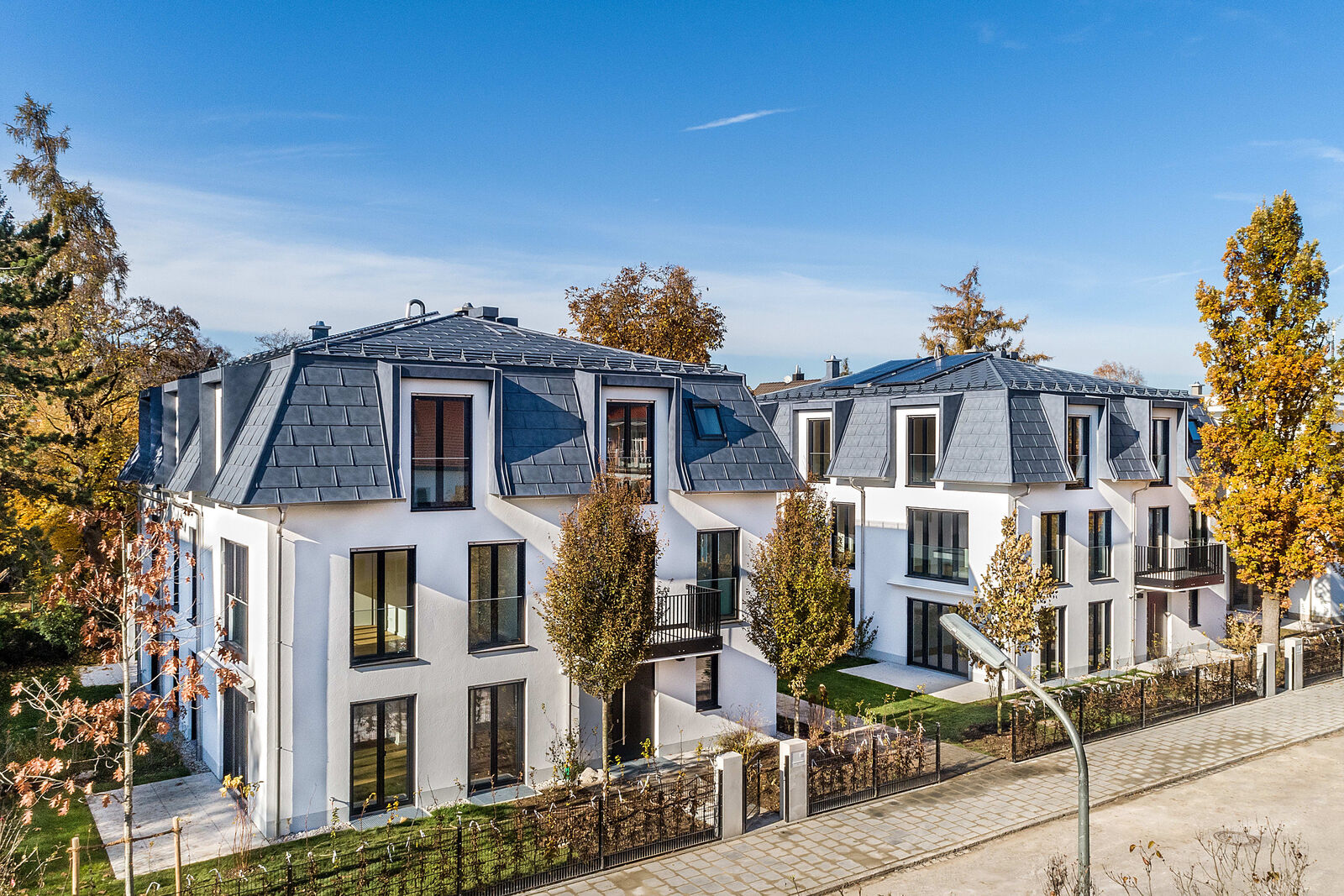 Elegante Wohnung mit Haus-in-Haus-Charakter