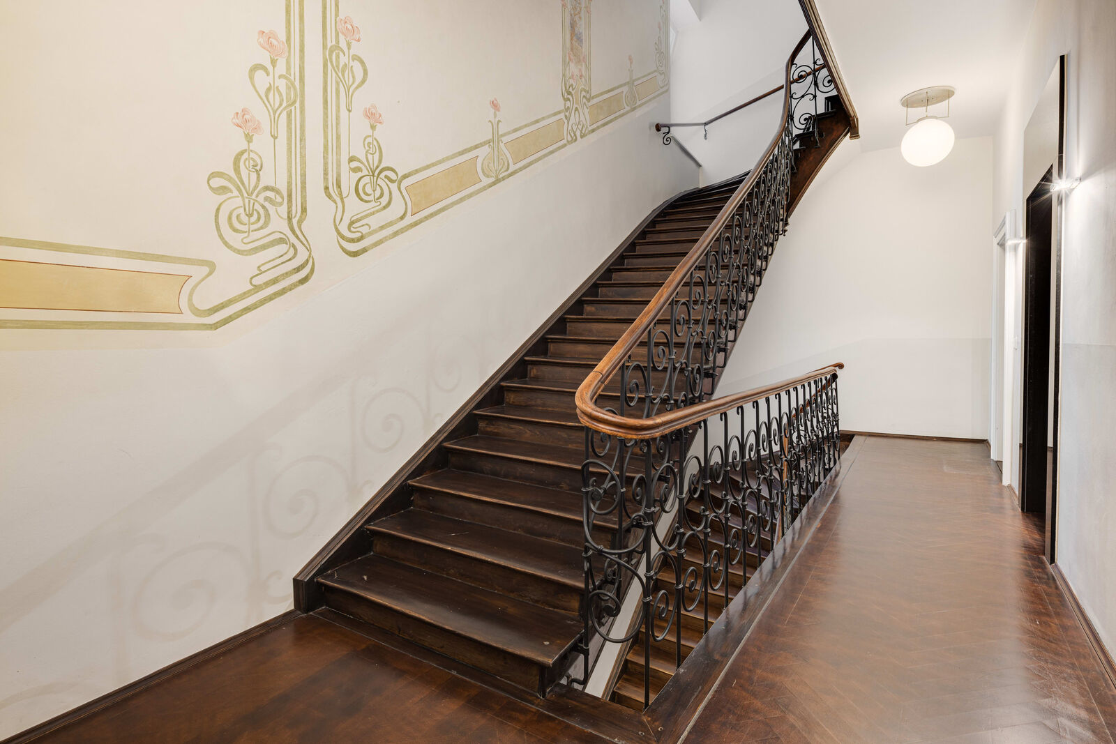 Schöner Jugendstil-Altbau