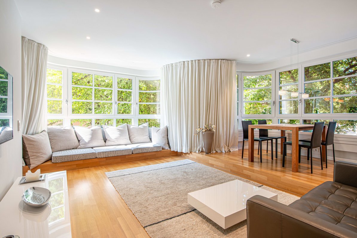 Living room with cozy furnishings