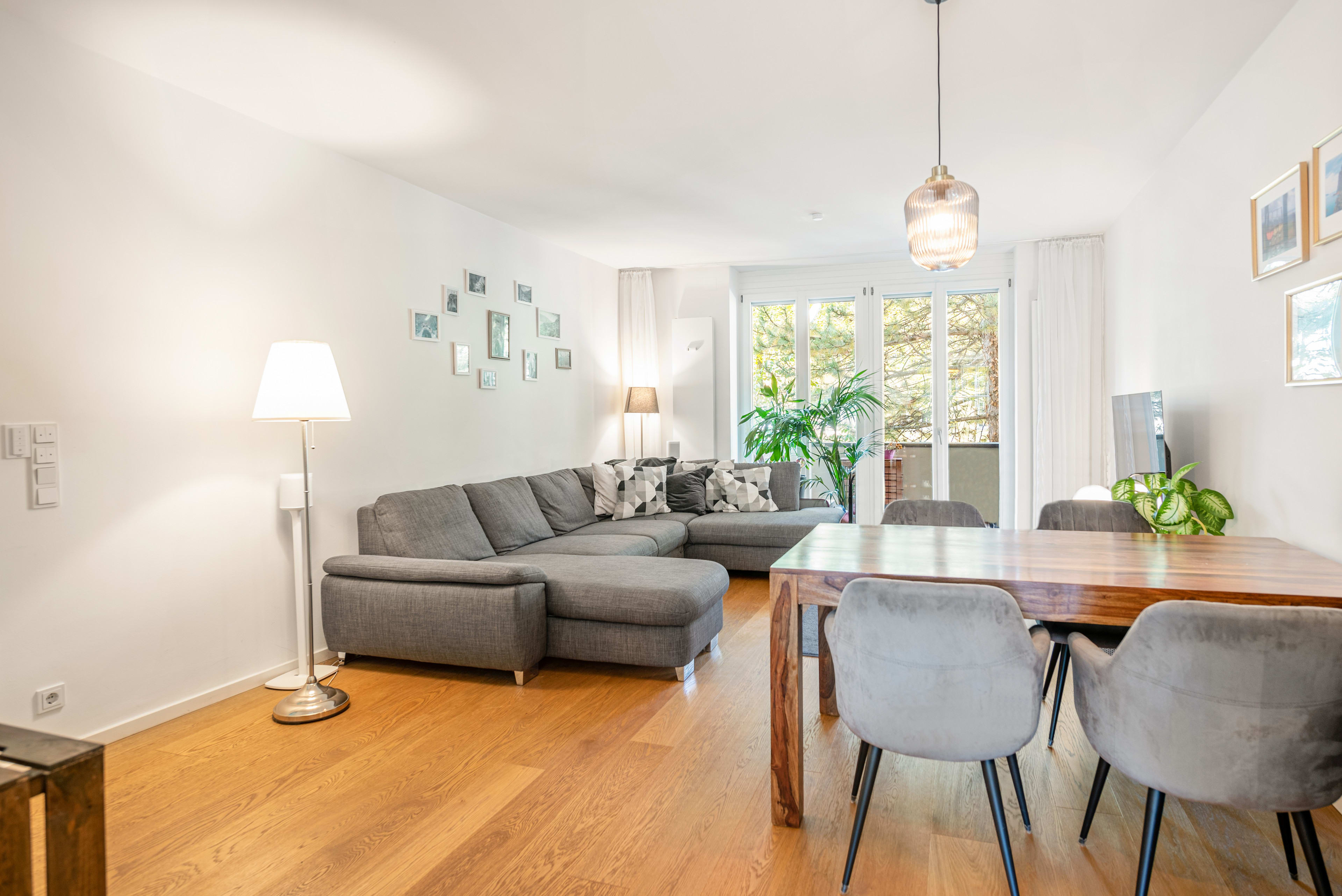 Elegante 2ZimmerWohnung mit Loggia und NeubauFlair