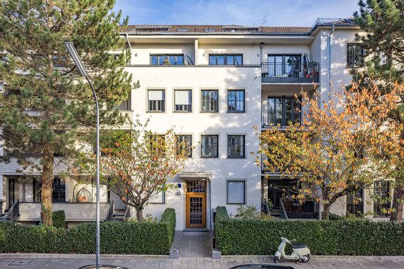 Gebäude mit Neubau-Charakter