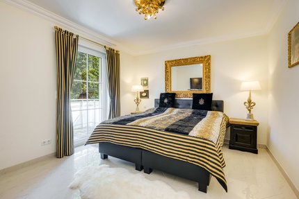 Ruhiges Masterschlafzimmer