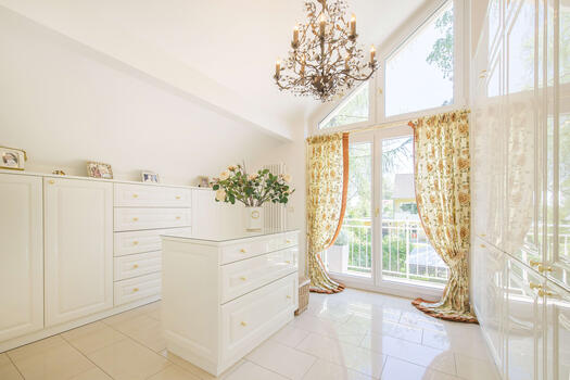 Custom made dressing room