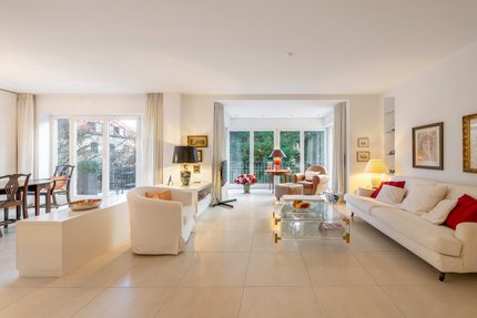 Repräsentativer Wohn-/Essbereich