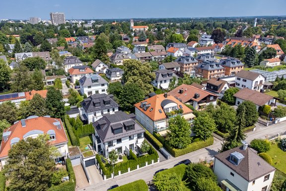 Anspruchsvolle und ruhige Lage