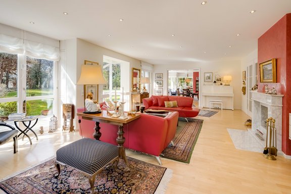 Weitläufiger Wohn-/ Essbereich