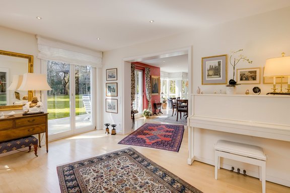 Offener Wohn-/Essbereich