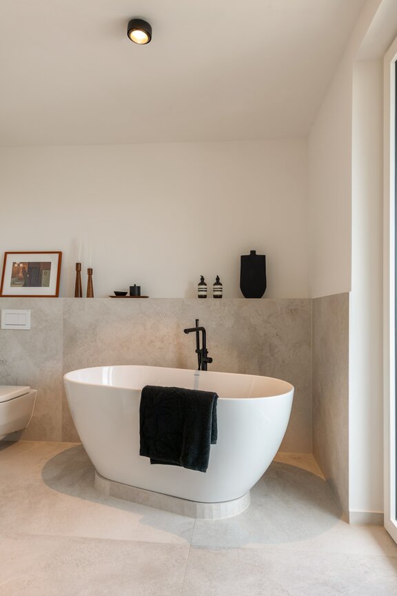 Bathing with a Wellness Feel