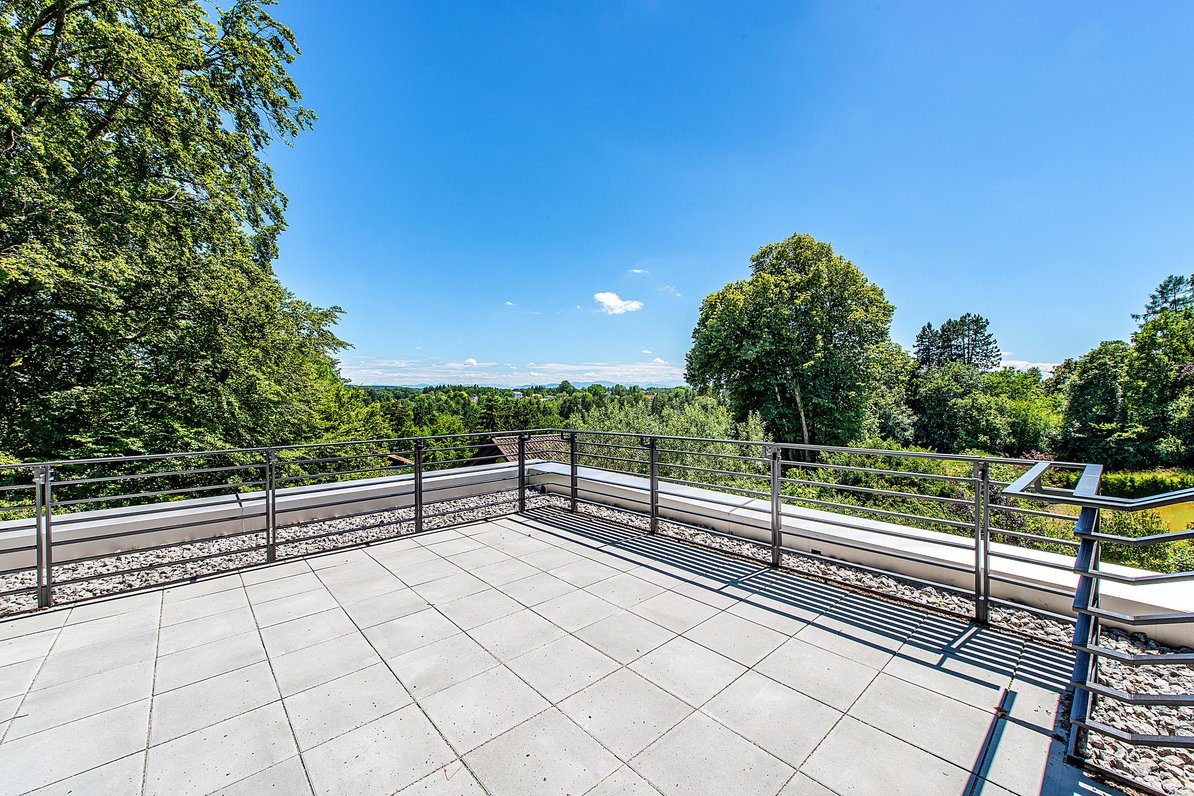 Roof terrace