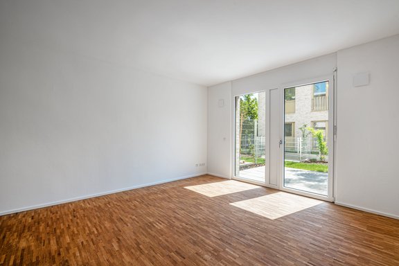 Wohn-/Essbereich mit Garten