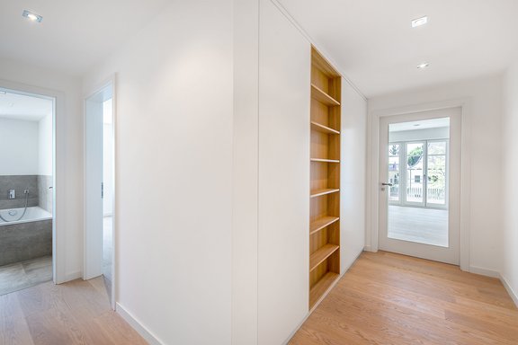 Hallway with built-in cupboard