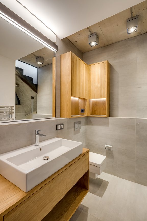 Shower room on the garden floor