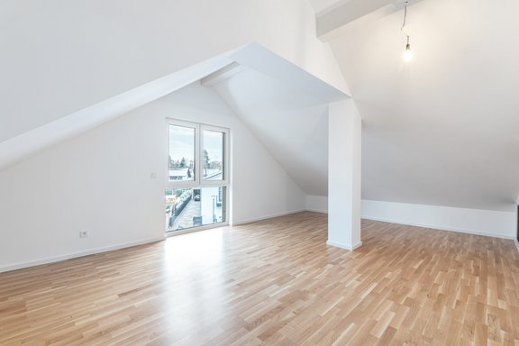 Zwei Räume unterm Dach