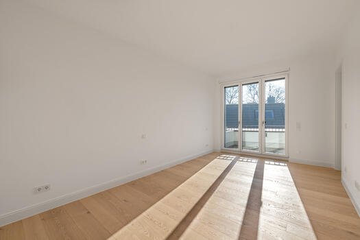 Master area with bathroom en suite