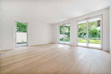 First-time occupancy: Light-flooded garden apartments with noble furnishings and south-west terrace