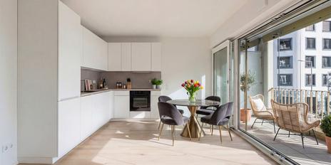 Erstbezug: Lichterfüllte 2-Zimmer-Wohnung mit großzügigem Balkon