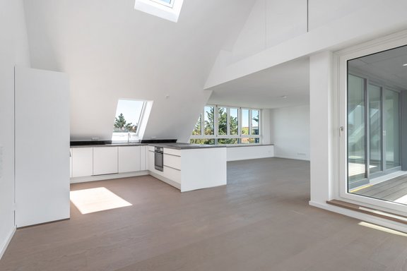 Wohn-/ Ess-/ Kochbereich