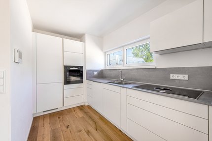 High quality fitted kitchen