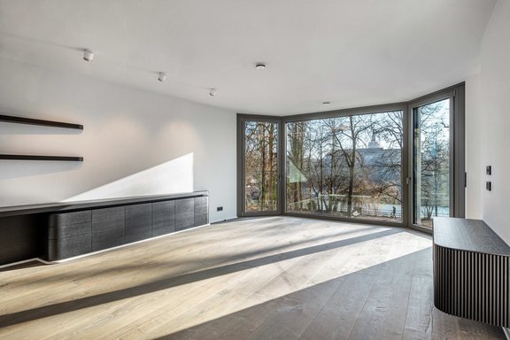 Stylische Schreinereinbauten