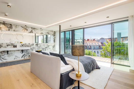 Luxurious master suite