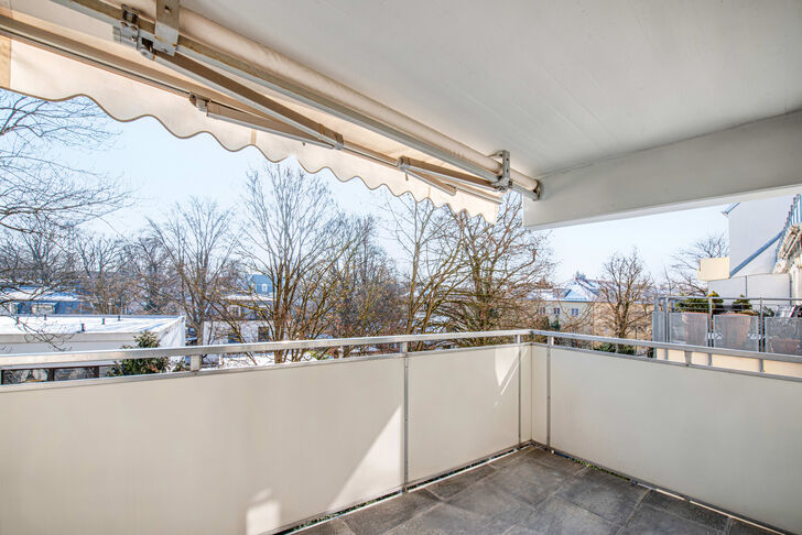 Sonniger Südost-Balkon
