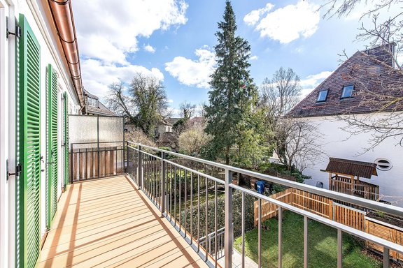 Balkon mit herrlichem Blick ins Grüne