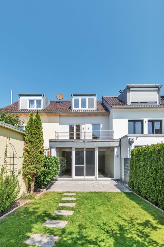 Renoviertes Mittelhaus in Südausrichtung