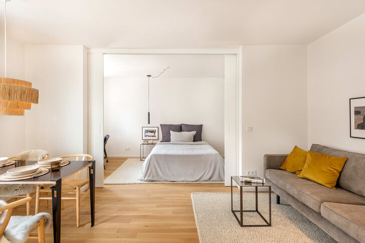 Geräumiges Schlafzimmer