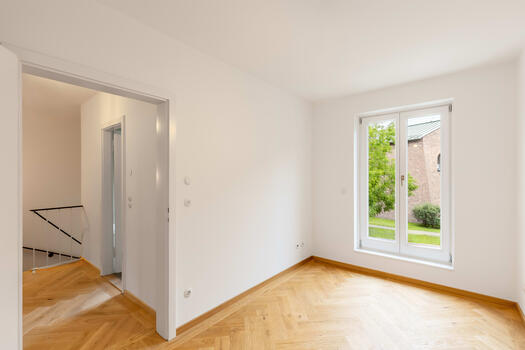 Two children's rooms on the upper floor
