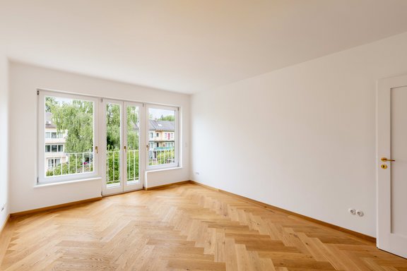 Master bedroom on the upper floor