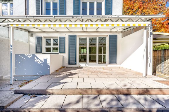 Überdachte Terrasse