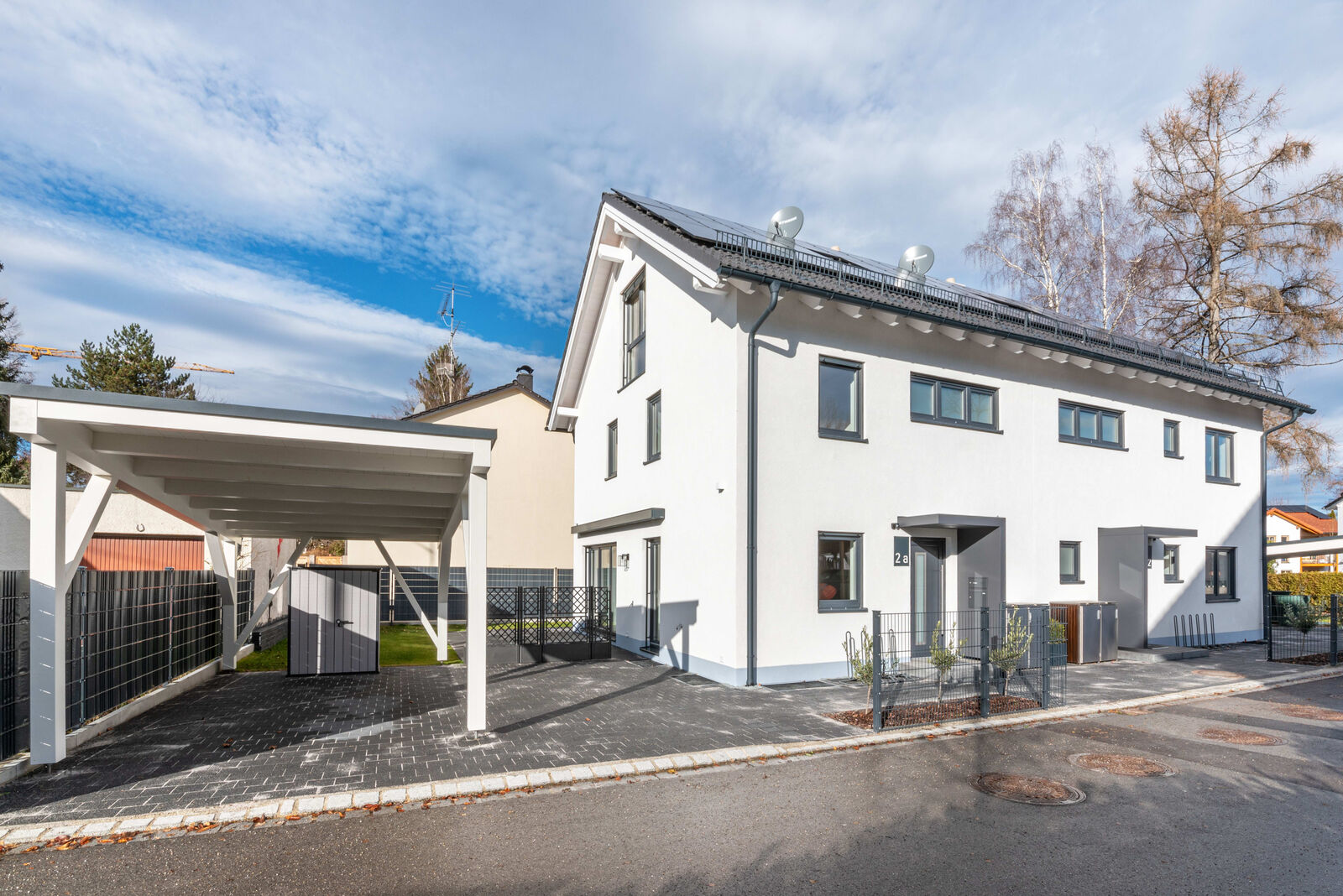 Haushälfte mit ca. 144 m² Wohnfläche