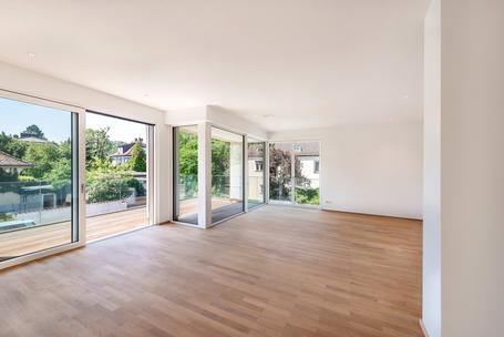 Exclusively furnished 3-room apartment with large southwest balcony