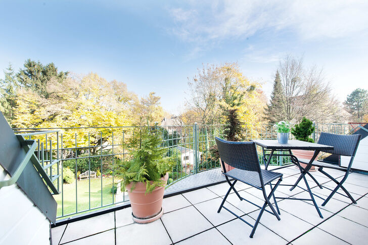 Ostbalkon mit herrlichem Blick