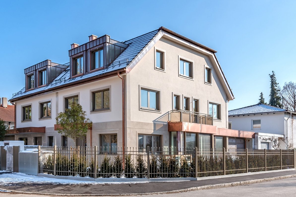 Neubau-Villenhälfte von 2025