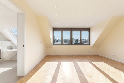 Masterbereich mit Bad en suite im DG